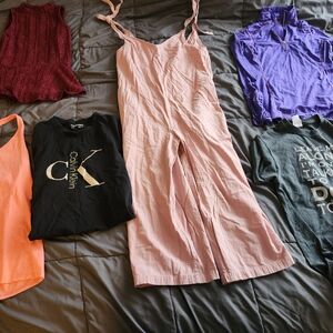 Lot of 6 Pieces of Womens Sz Small Clothing Calvin Klein Summer Lot
